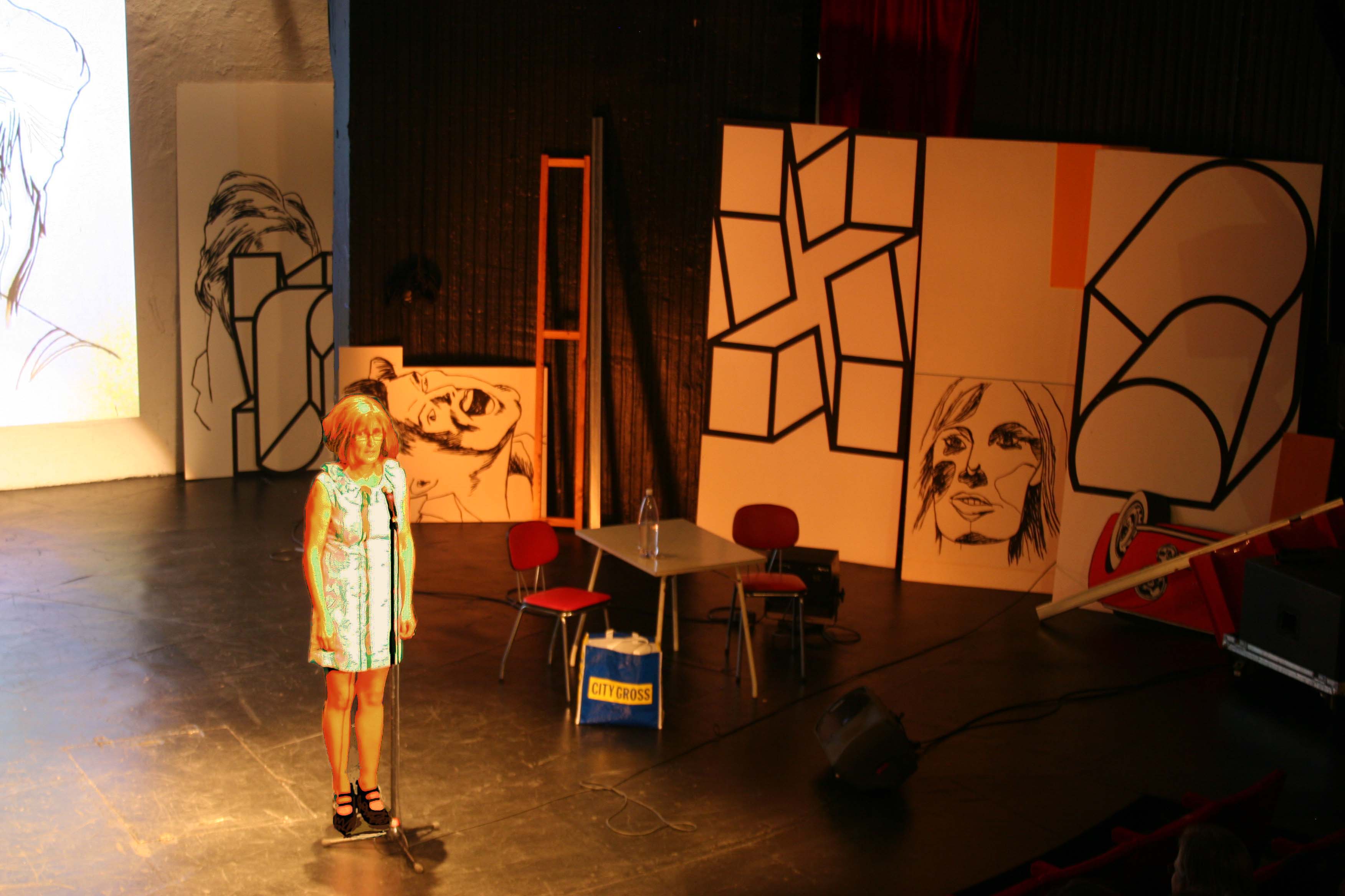 COOL återkomsten Boulevardteatern Sthlm. Scenografi videos projektioner m.m. Anna Lena Brundin o Lill Marit Bugge 2010 2011 